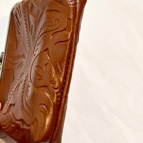 Patricia Nash 100% Genuine Leather Borse Embossed Camel Floral Coin Purse - Picture 5 of 6